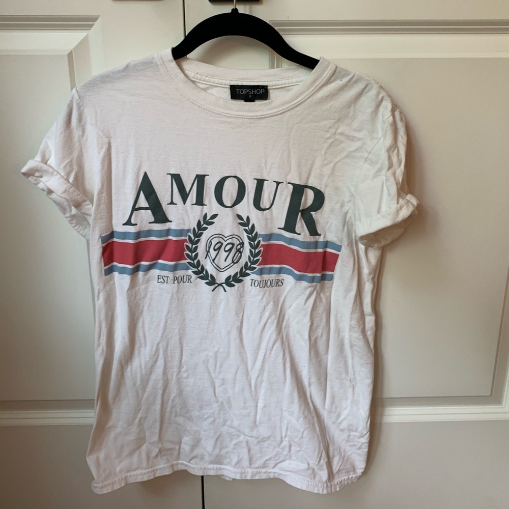 Tee